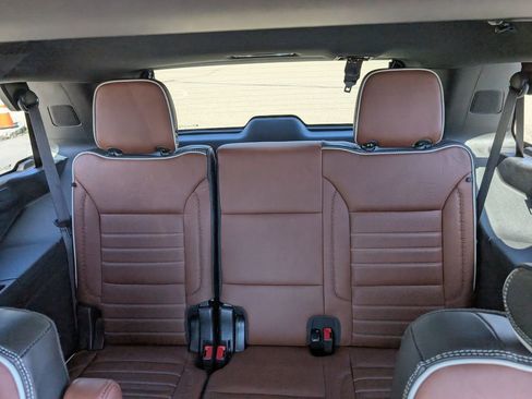 Used 2023 GMC Yukon Denali Ultimate image 27