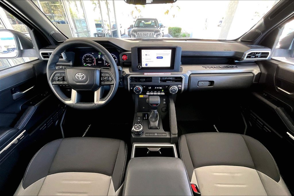 Used 2026 Toyota Tacoma TRD Off-Road w/ TRD Off Road Upgrade Package AWD/4WD image 8