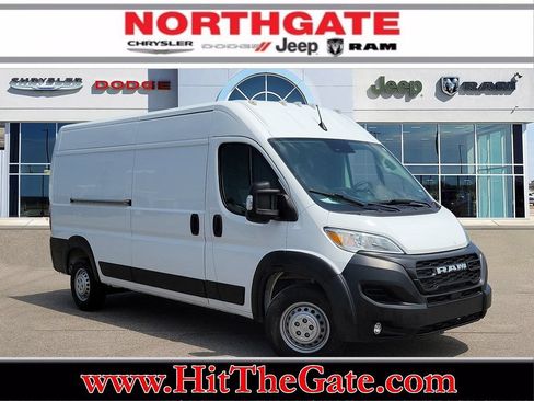 Used 2025 RAM ProMaster 3500 w/ Convenience Group FWD image 1