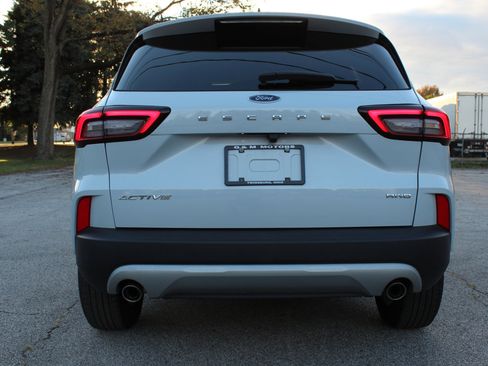 Used 2025 Ford Escape Active image 8