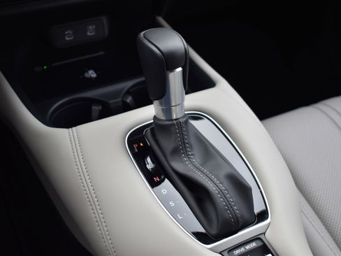 Used 2026 Honda HR-V EX-L image 25