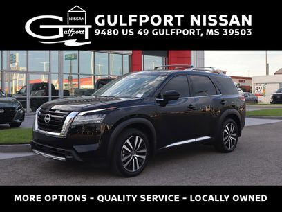 Used 2024 Nissan Pathfinder Platinum