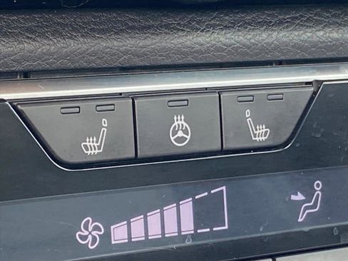 Used 2023 Nissan Sentra SR w/ SR Premium Package image 17