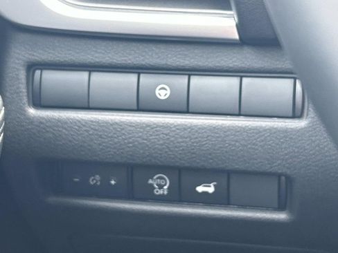 New 2026 Nissan Rogue SV AWD/4WD image 30