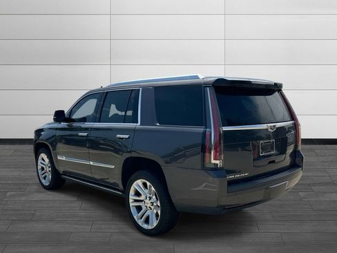 Used 2015 Cadillac Escalade Premium AWD/4WD image 3