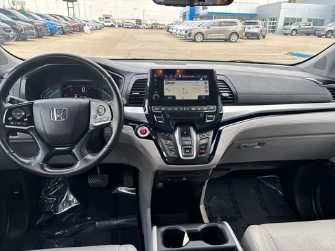 Used 2018 Honda Odyssey Elite image 15