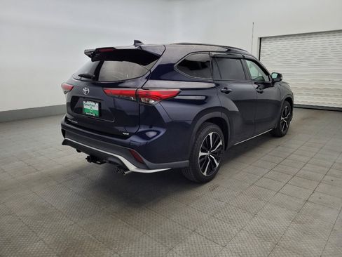 Used 2021 Toyota Highlander XSE image 9