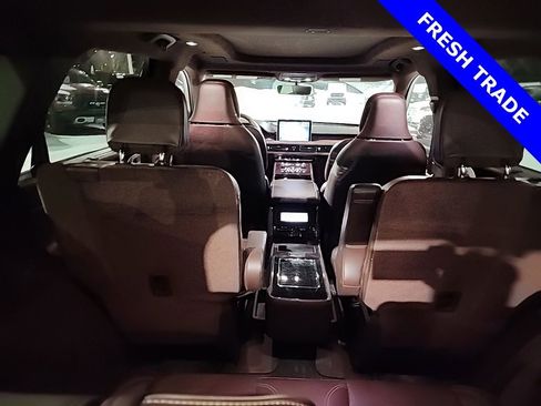 Certified 2023 Lincoln Aviator Black Label image 14