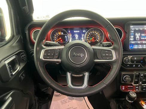 Used 2023 Jeep Wrangler Unlimited Rubicon AWD/4WD image 14