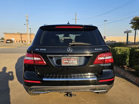 Used 2013 Mercedes-Benz ML 350 4MATIC w/ Premium 1 Pkg image 4