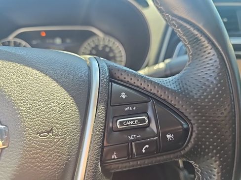 Used 2022 Nissan Maxima Platinum FWD image 16