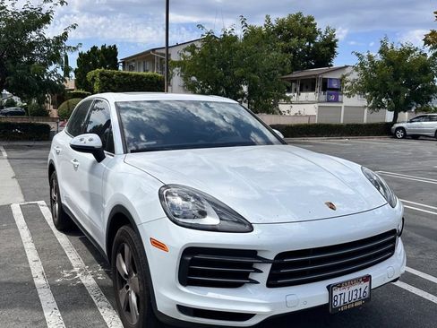 Used 2020 Porsche Cayenne AWD/4WD image 1