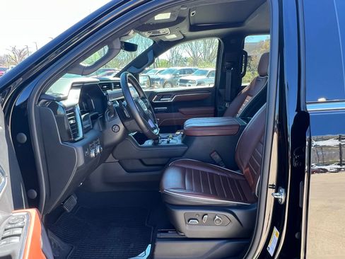 Used 2023 GMC Sierra 1500 Denali Ultimate image 22