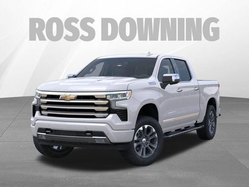 Used 2024 Chevrolet Silverado 1500 High Country w/ Z71 Off-Road Package image 6