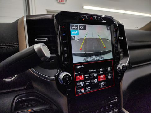 Used 2021 RAM 3500 Laramie image 22