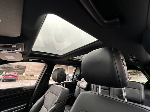 Used 2018 Mercedes-Benz GLS 550 4MATIC image 37