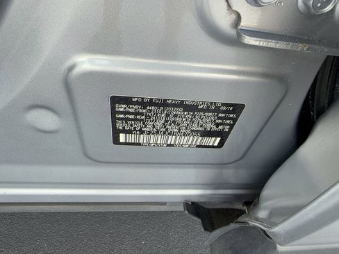 Used 2017 Subaru Forester 2.5i Limited w/ Popular Package #2 AWD/4WD image 30