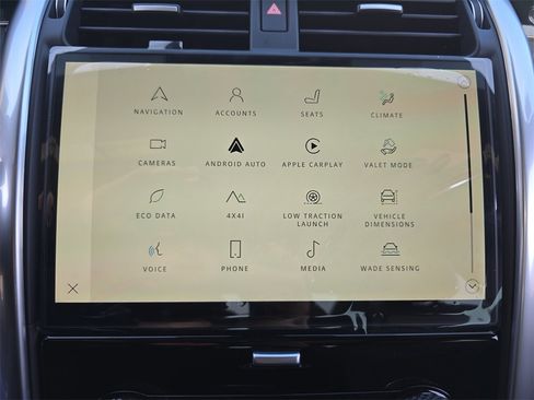 New 2025 Land Rover Discovery S image 23