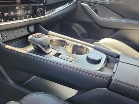 Used 2023 Nissan Rogue SL w/ SL Premium Package AWD/4WD image 29