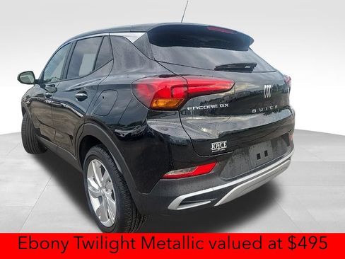 Certified 2024 Buick Encore GX Preferred FWD image 3