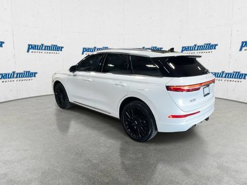 Used 2022 Lincoln Corsair Reserve w/ Equipment Group 201A AWD/4WD image 7