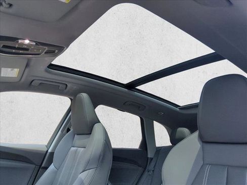 Used 2025 Audi Q5 Premium Plus w/ Premium Plus image 15