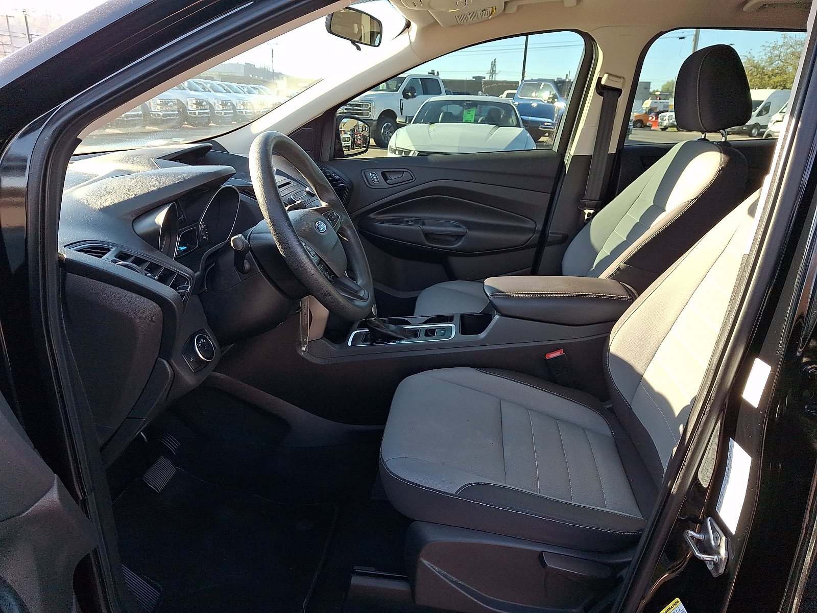 Used 2017 Ford Escape S FWD image 13