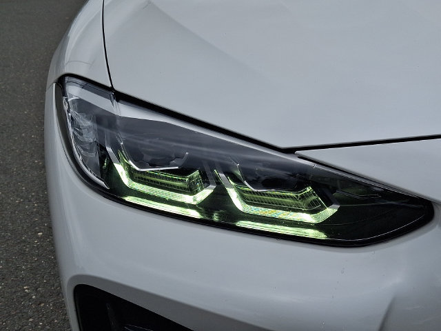 Used 2022 BMW 430i xDrive Convertible w/ M Sport Package AWD/4WD image 9
