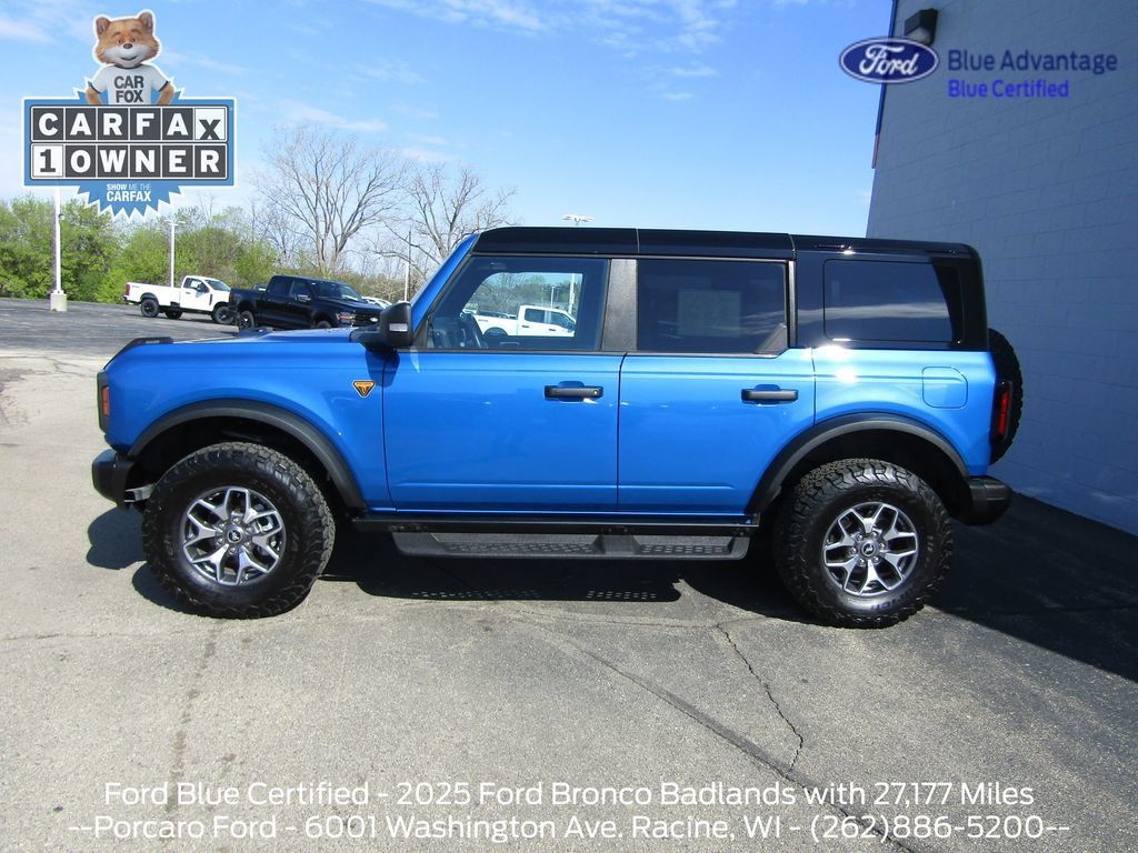 Certified 2025 Ford Bronco Badlands AWD/4WD image 2