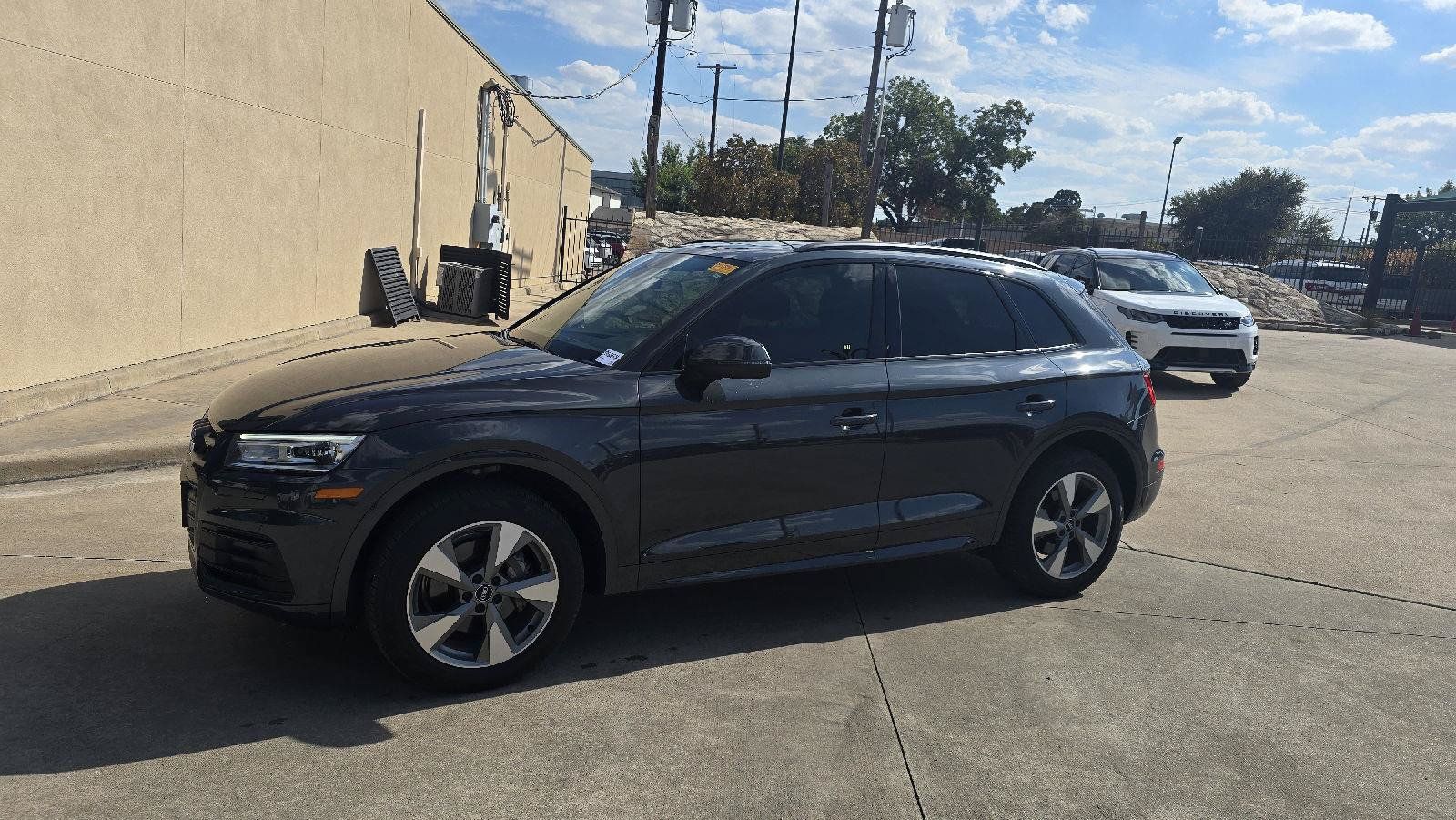 Used 2020 Audi Q5 2.0T Premium AWD/4WD image 1