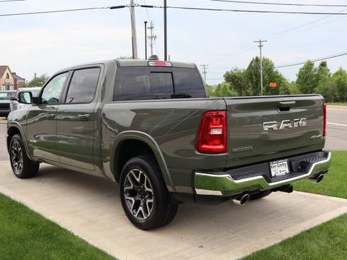 Used 2026 RAM 1500 Laramie AWD/4WD image 32