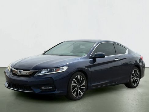 Used 2017 Honda Accord EX-L image 2