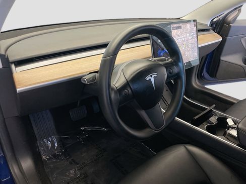 Used 2018 Tesla Model 3 Long Range image 7
