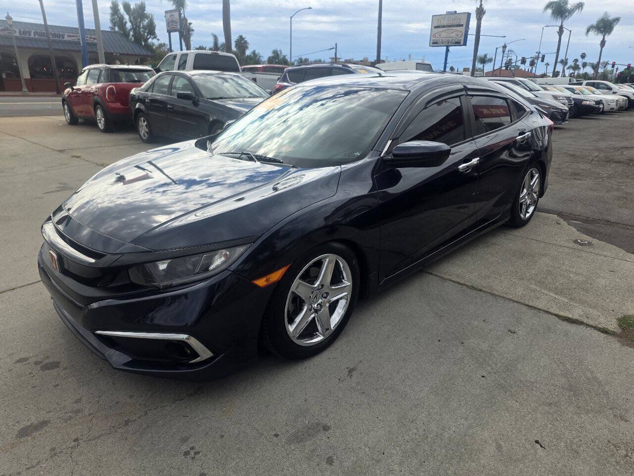 Used 2021 Honda Civic LX image 3