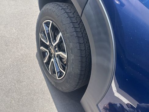 Used 2023 Chevrolet TrailBlazer ACTIV w/ Convenience Package FWD image 8