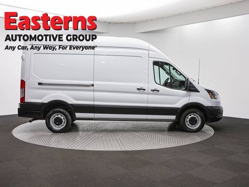 Used 2021 Ford Transit 250 148 High Roof RWD image 4