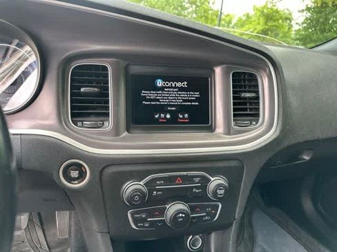 Certified 2021 Dodge Charger SXT w/ Leather Interior Group RWD image 7