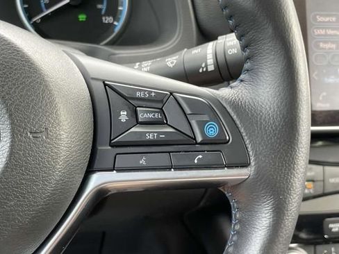 Used 2022 Nissan Leaf SV Plus image 24