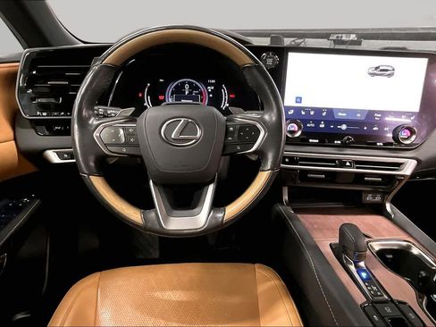 Used 2023 Lexus RX 350 Premium Plus w/ Cold Area Package FWD image 6