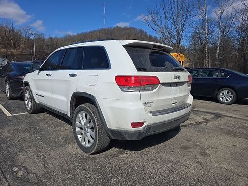 Used 2017 Jeep Grand Cherokee Limited w/ Luxury Group II image 7