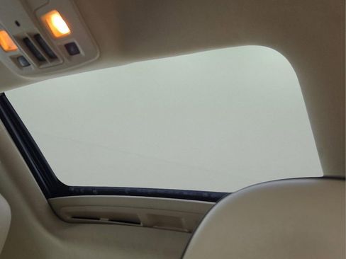 Used 2014 Chevrolet Malibu LT image 15