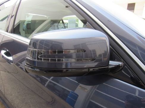 Used 2014 Mercedes-Benz E 350 Sedan image 22