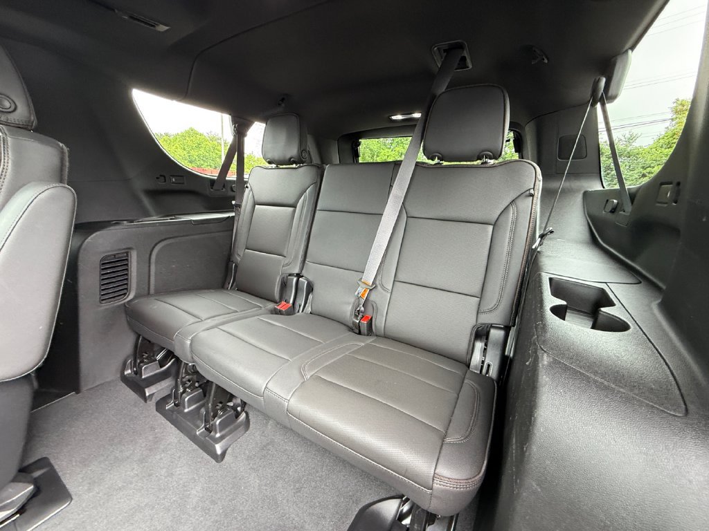 Used 2024 Chevrolet Suburban High Country w/ Max Trailering Package AWD/4WD image 26