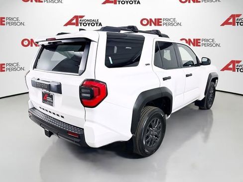 Certified 2025 Toyota 4Runner SR5 AWD/4WD image 7