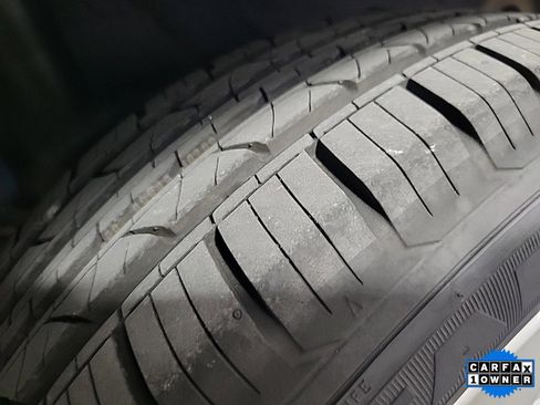 Used 2020 Hyundai Venue SEL image 10