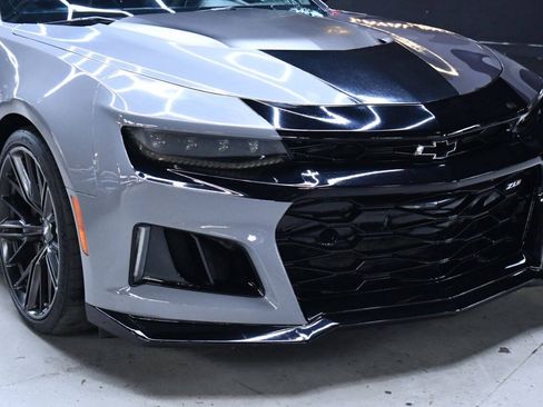 Used 2017 Chevrolet Camaro ZL1 RWD image 3