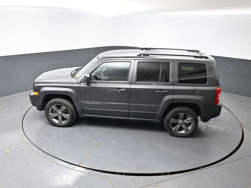 Used 2015 Jeep Patriot High Altitude AWD/4WD image 43
