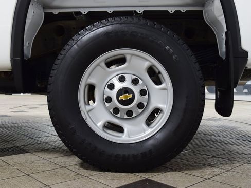 Used 2025 Chevrolet Silverado 2500 W/T w/ WT Convenience Package image 23