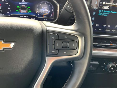 Used 2025 Chevrolet Silverado 2500 LT w/ Texas Edition image 47