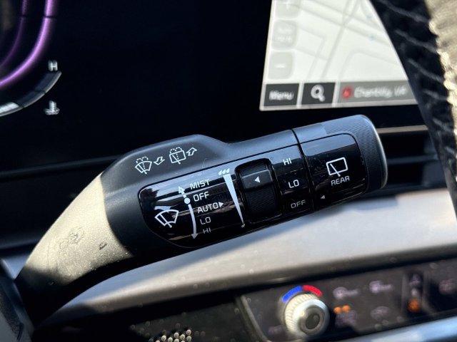 Used 2025 Kia Sportage EX AWD/4WD image 25